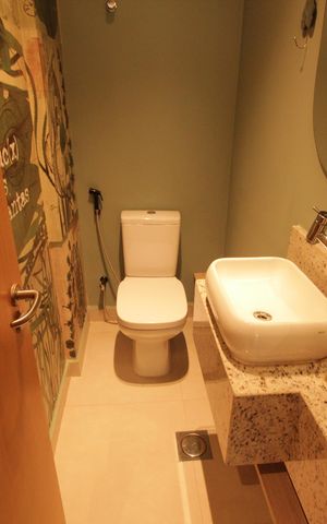 Apartamento para alugar com 66m², 2 quartos e 1 vagaLavabo