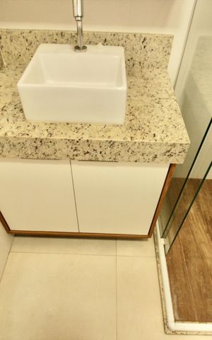 Apartamento para alugar com 66m², 2 quartos e 1 vagaBanheiro