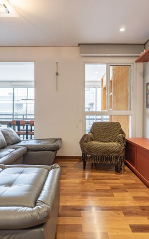 Apartamento para alugar com 133m², 3 quartos e 2 vagasSala