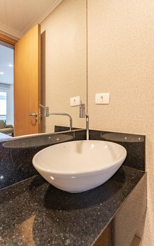 Apartamento para alugar com 133m², 3 quartos e 2 vagasLavabo