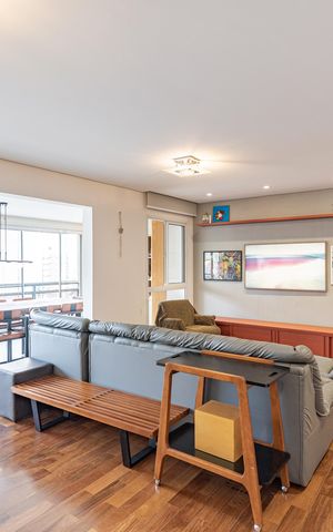 Apartamento para alugar com 133m², 3 quartos e 2 vagasSala