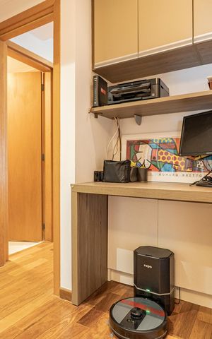 Apartamento para alugar com 133m², 3 quartos e 2 vagasEscritório corredor