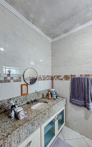 Casa para alugar com 379m², 5 quartos e 7 vagasBanheiro da Suíte 2