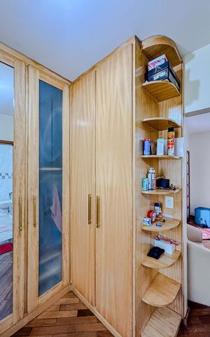 Casa para alugar com 379m², 5 quartos e 7 vagasCloset da suíte 4