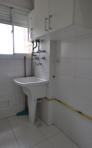 Apartamento para alugar com 70m², 2 quartos e 2 vagasCozinha e Área de Serviço