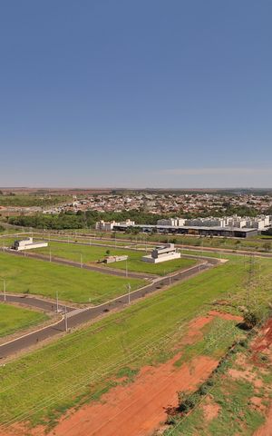 Apartamento para alugar com 115m², 3 quartos e 2 vagasVista