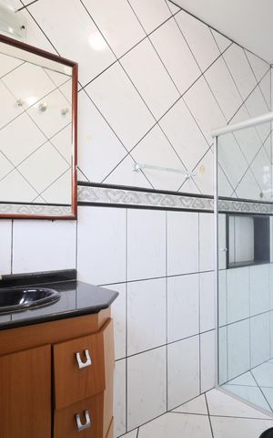 Casa para alugar com 237m², 3 quartos e 4 vagasBanheiro da Suíte 2