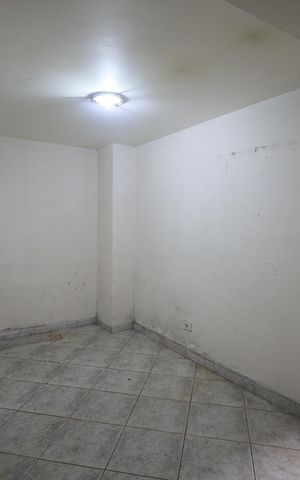 Casa para alugar com 237m², 3 quartos e 4 vagasQuarto de Serviço