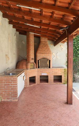 Casa para alugar com 237m², 3 quartos e 4 vagasChurrasqueira