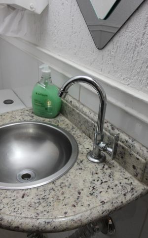Casa de condomínio para alugar com 149m², 3 quartos e 2 vagasLavabo