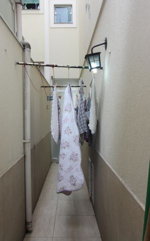 Casa de condomínio para alugar com 149m², 3 quartos e 2 vagascorredor