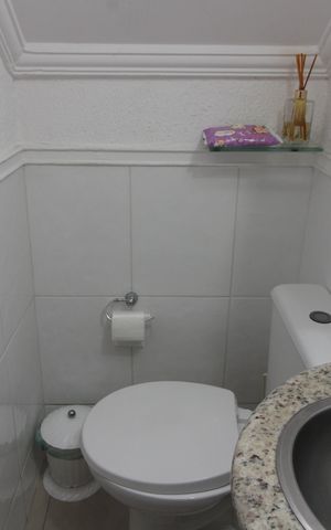 Casa de condomínio para alugar com 149m², 3 quartos e 2 vagasLavabo