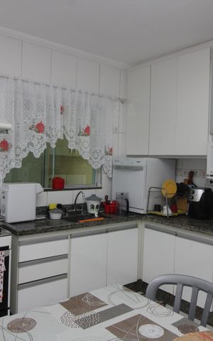 Casa de condomínio para alugar com 149m², 3 quartos e 2 vagasCozinha