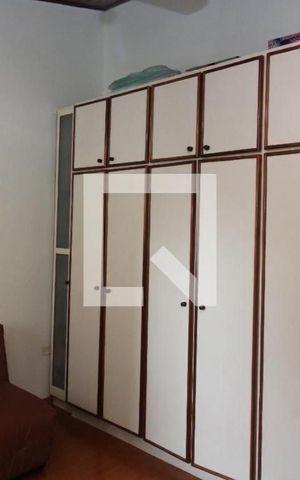 Casa de condomínio à venda com 149m², 3 quartos e 2 vagas Casa de condomínio à venda com 149m², 3 quartos e 2 vagasSuíte 3
