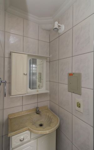 Apartamento para alugar com 56m², 2 quartos e 1 vagaBanheiro