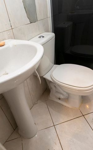 Casa à venda com 98m², 2 quartos e 2 vagasBANHEIRO SOCIAL