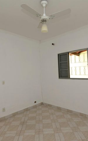 Casa à venda com 98m², 2 quartos e 2 vagasQUARTO Nº 1