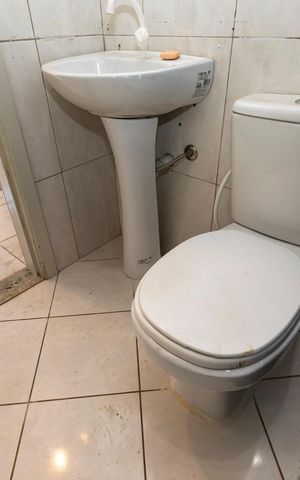 Casa à venda com 98m², 2 quartos e 2 vagasBANHEIRO SOCIAL