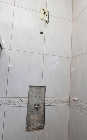 Casa à venda com 98m², 2 quartos e 2 vagasBANHEIRO SOCIAL