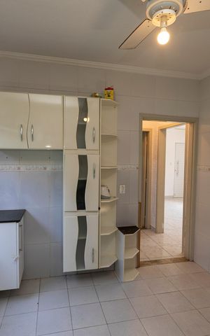 Casa à venda com 98m², 2 quartos e 2 vagasCOZINHA