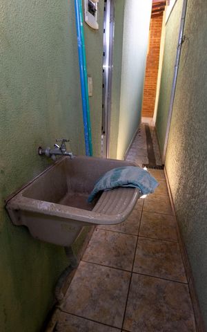 Casa à venda com 98m², 2 quartos e 2 vagasÁREA DE SERVIÇO