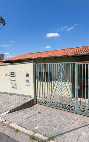 Casa à venda com 98m², 2 quartos e 2 vagasFACHADA DO IMÓVEL