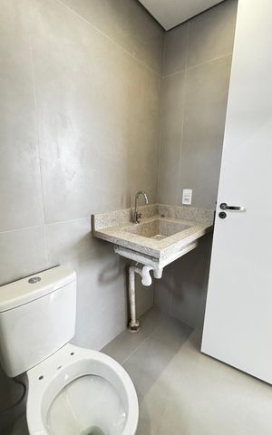 Apartamento para alugar com 46m², 2 quartos e 1 vaga Apartamento para alugar com 46m², 2 quartos e 1 vagaBanheiro