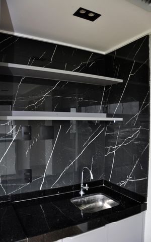 Apartamento para alugar com 80m², 2 quartos e 1 vaga Apartamento para alugar com 80m², 2 quartos e 1 vagaDetalhe - Varanda da Sala e Sala de Jantar