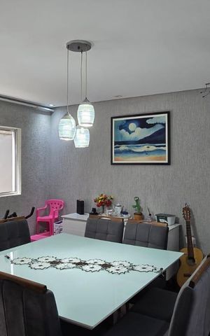 Casa à venda com 160m², 3 quartos e 2 vagas Casa à venda com 160m², 3 quartos e 2 vagasSala de Jantar