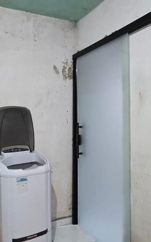 Casa à venda com 160m², 3 quartos e 2 vagas Casa à venda com 160m², 3 quartos e 2 vagasÁrea de Serviço