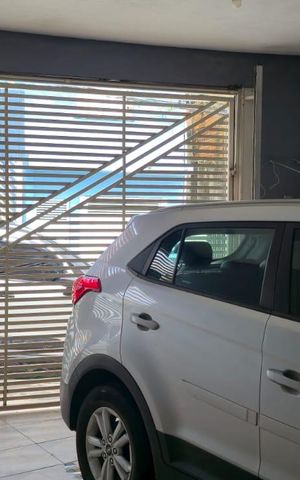 Casa à venda com 160m², 3 quartos e 2 vagas Casa à venda com 160m², 3 quartos e 2 vagasGaragem
