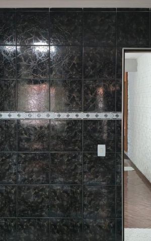 Casa à venda com 160m², 3 quartos e 2 vagas Casa à venda com 160m², 3 quartos e 2 vagasCozinha