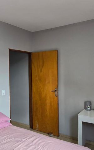 Casa à venda com 160m², 3 quartos e 2 vagas Casa à venda com 160m², 3 quartos e 2 vagasQuarto 02