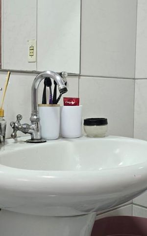 Casa à venda com 160m², 3 quartos e 2 vagas Casa à venda com 160m², 3 quartos e 2 vagasBanheiro Social 02
