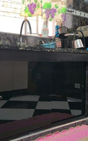 Casa à venda com 160m², 3 quartos e 2 vagas Casa à venda com 160m², 3 quartos e 2 vagasCozinha