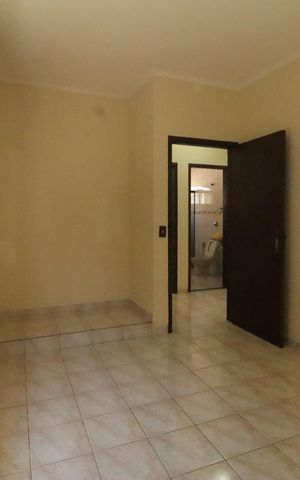 Casa para alugar com 200m², 4 quartos e 2 vagas