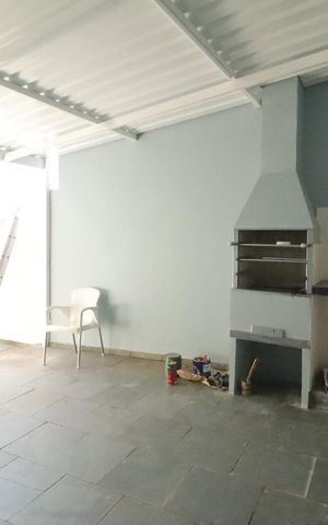 Casa para alugar com 200m², 4 quartos e 2 vagas
