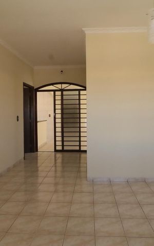 Casa para alugar com 200m², 4 quartos e 2 vagas
