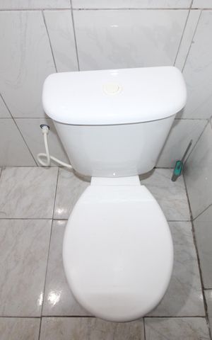 Casa para alugar com 98m², 3 quartos e 1 vagaBanheiro