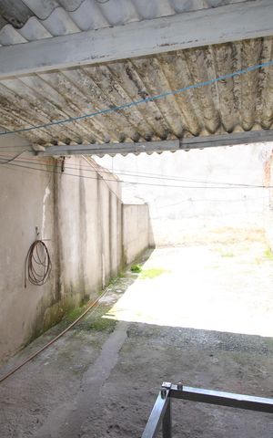 Casa para alugar com 98m², 3 quartos e 1 vagaÁrea de Serviço