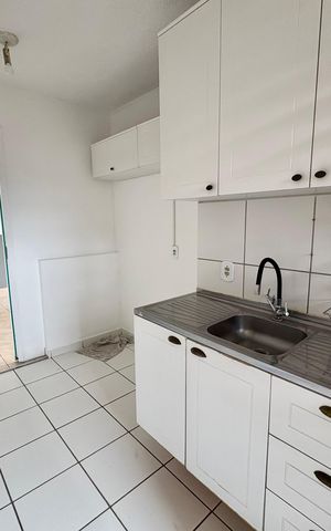 Apartamento para alugar com 54m², 2 quartos e 1 vaga Apartamento para alugar com 54m², 2 quartos e 1 vagaCozinha