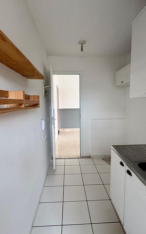 Apartamento para alugar com 54m², 2 quartos e 1 vaga Apartamento para alugar com 54m², 2 quartos e 1 vagaCozinha