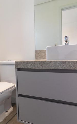 Apartamento para alugar com 105m², 3 quartos e 2 vagas Apartamento para alugar com 105m², 3 quartos e 2 vagasBanheiro da Suíte 02