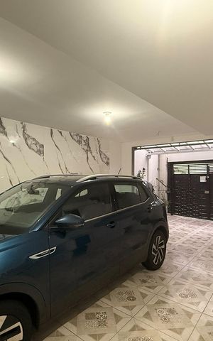 Casa para alugar com 108m², 2 quartos e 2 vagas Casa para alugar com 108m², 2 quartos e 2 vagasGaragem
