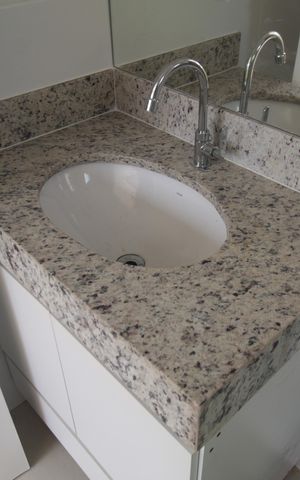 Apartamento para alugar com 68m², 2 quartos e 1 vagaBanheiro da Suite