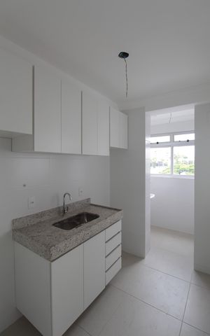 Apartamento para alugar com 68m², 2 quartos e 1 vagaCozinha e Área de Serviço