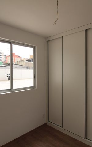 Apartamento para alugar com 68m², 2 quartos e 1 vagaSuite