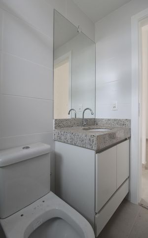 Apartamento para alugar com 68m², 2 quartos e 1 vagaBanheiro Social