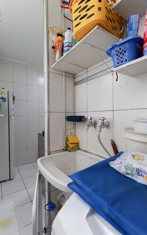 Apartamento à venda com 49m², 2 quartos e 1 vaga Apartamento à venda com 49m², 2 quartos e 1 vagaÁrea de serviço
