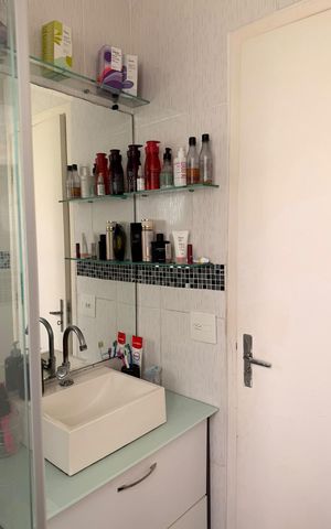 Apartamento para alugar com 56m², 2 quartos e 1 vaga Apartamento para alugar com 56m², 2 quartos e 1 vagaBanheiro
